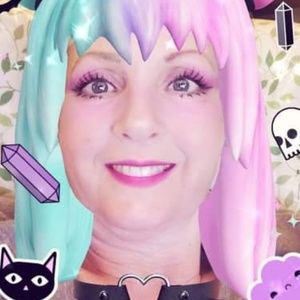 Meet your Posher, Sandra l